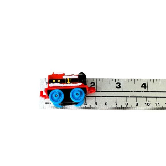 Thomas The Train & Friends Minis Mini Figure Vehicles Christmas Lot of 14 - Picture 9 of 9